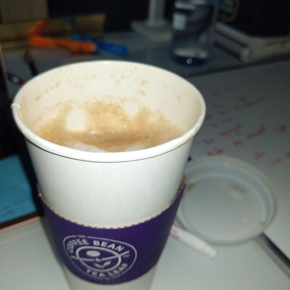 The Coffee Bean & Tea Leaf - This is the late, I don't drink much hot so I wait to cold down. None sips and this was what I got. Incredible. 2 inches of just foam?? - Coffee & Tea Near Me - Henderson, Nevada The Coffee Bean & Tea Leaf - This is the late, I don't drink much hot so I wait to cold down. None sips and this was what I got. Incredible. 2 inches of just foam?? - Coffee & Tea Near Me - Henderson, Nevada