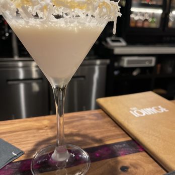 The Lounge Craft Kitchen + Cocktails - Shenanigans Cocktail - Steakhouses Near Me - Edmond, Oklahoma