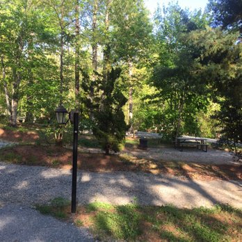 Four Paws Kingdom Campground - Campgrounds Near Me - Rutherfordton, North Carolina