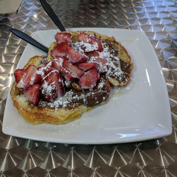 Munch Box - Nutella croissant - Breakfast & Brunch Near Me - Henderson, Nevada Munch Box - Nutella croissant - Breakfast & Brunch Near Me - Henderson, Nevada