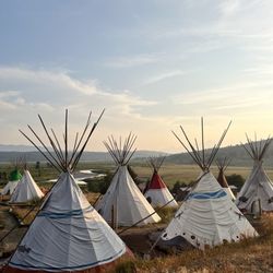 Heart Six Guest Ranch - Yurts/tipis