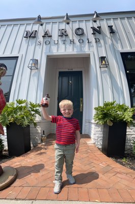 Black Cap Beverage Company by null