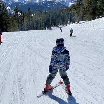 Adventure Ski & Snowboard School - Ski Schools Near Me - Encinitas, California Adventure Ski & Snowboard School - Ski Schools Near Me - Encinitas, California