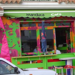 Manduka Cafe