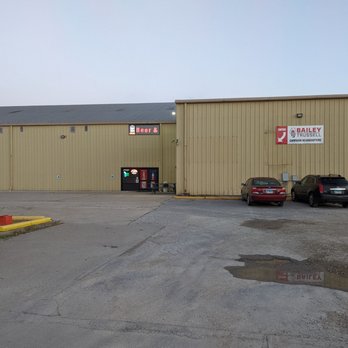 Truckers Pub - Entrance - Pubs Near Me - Effingham, Illinois Truckers Pub - Entrance - Pubs Near Me - Effingham, Illinois