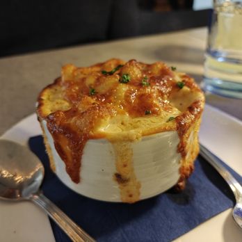 Maple Street Eatery - Food:  Mac and cheese - Bars Near Me - Livermore, California