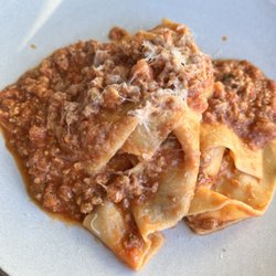 Il Massimo - This is the Bolonese sauce made with ground pork and hand made pasta!  Delicious