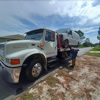 APF Towing Service - Towing Near Me APF Towing Service - Towing Near Me