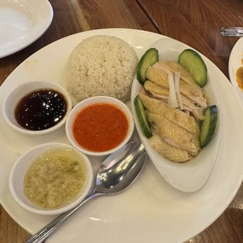 Ipoh Kopitiam - hainan chkn - Malaysian Near Me - Alhambra, California