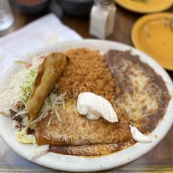 Bertha Miranda's Mexican Food Restaurant and Cantina - Number 8 shredded beef Taco & cheese Enchilada Plate.