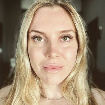 Peniel - Wispy look - Eyelash Service Near Me - Los Angeles, California Peniel - Wispy look - Eyelash Service Near Me - Los Angeles, California