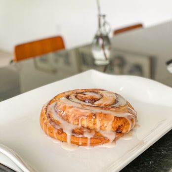 Wallabys Smokehouse - Cinnamon roll feeds a family of 4 - Barbeque Near Me - American Fork, Utah Wallabys Smokehouse - Cinnamon roll feeds a family of 4 - Barbeque Near Me - American Fork, Utah