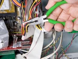 Slide of Electric Wire Services Playa Vista