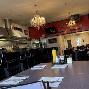 Bill's Place - inside - Burgers Near Me - San Francisco, California Bill's Place - inside - Burgers Near Me - San Francisco, California