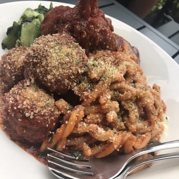 Monteverde - RAGÙ ALLA NAPOLETANA - Italian Near Me - Chicago, Illinois Monteverde - RAGÙ ALLA NAPOLETANA - Italian Near Me - Chicago, Illinois