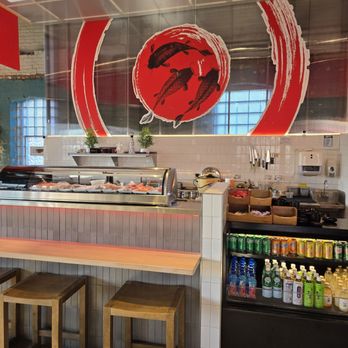 Hikari Hand Roll Bar - Sushi counter - Sushi Bars Near Me - Minneapolis, Minnesota