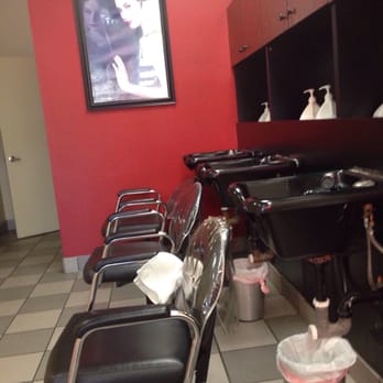 Arizona Hair Co #18 - 9th St & Bell - Hair Salons Near Me - Phoenix, Arizona
