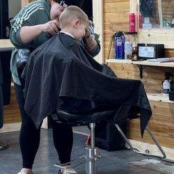 Unitedclips Men’s Haircuts Brentwood