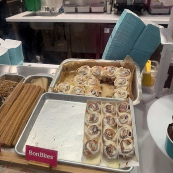 Cinnabon - Desserts Near Me - Bronx, New York