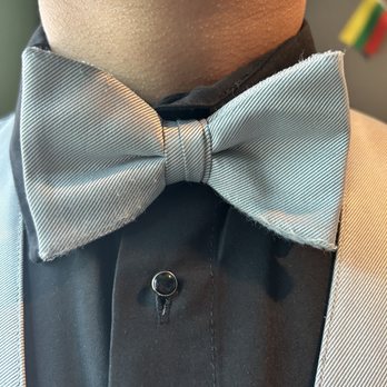 The Black Tie - Bow tie frayed and gross looking. - Men's Clothing Near Me - Fresno, California The Black Tie - Bow tie frayed and gross looking. - Men's Clothing Near Me - Fresno, California