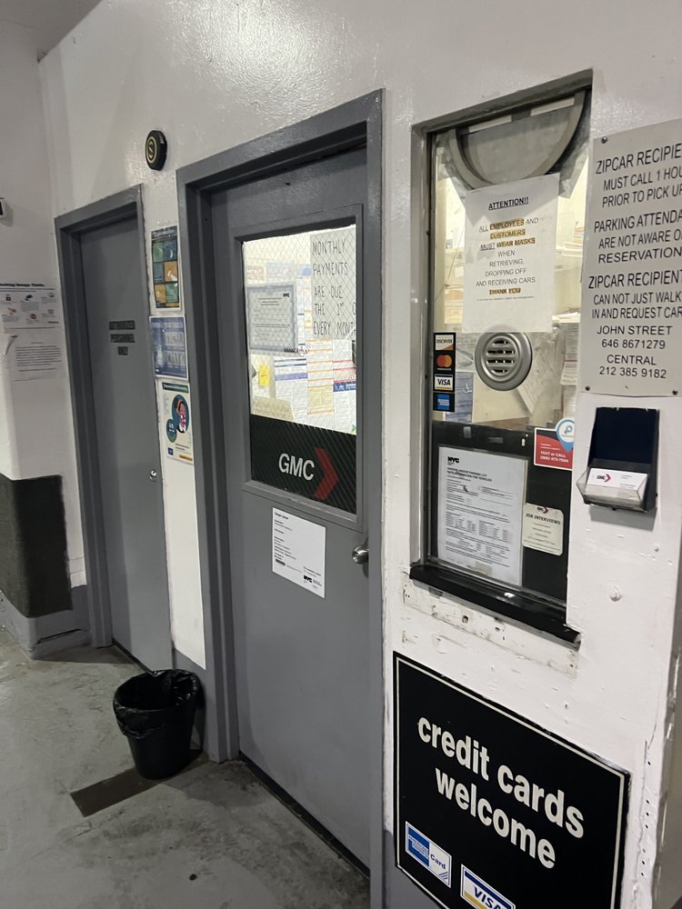 GMC PARKING Updated October 2024 31 Gold St, New York, New York