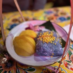 Tuk Tuk Thai Isan Street Food - MANGO STICKY RICE