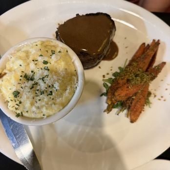 Supper Club - Filet mignon - Italian Near Me - Cloverdale, California