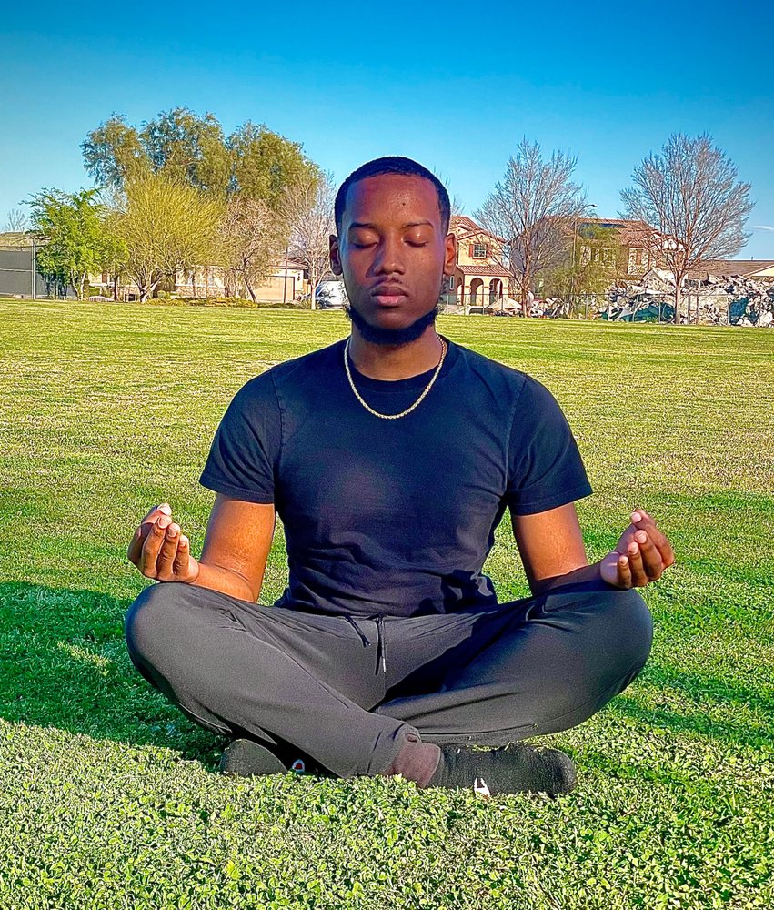 Serene Meditations Logo