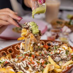 Tacos & Cantina La Potranca - Asadas Fries