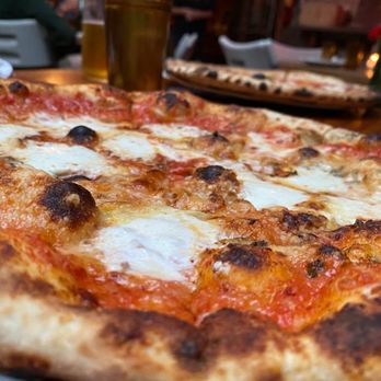 Roberta's - Pizza Near Me - Brooklyn, New York Roberta's - Pizza Near Me - Brooklyn, New York