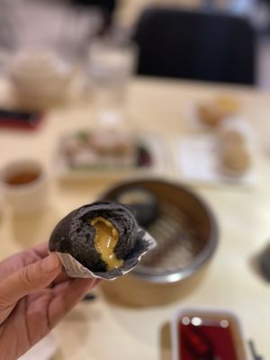 YH Seafood Clubhouse by null