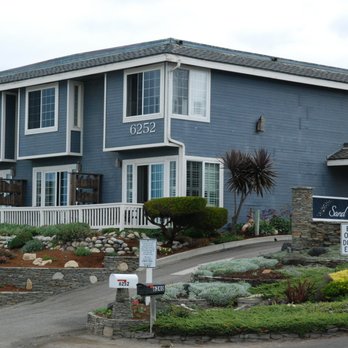 Sand Pebbles Inn - Sand Pebbles view from the beach - Hotels Near Me - Cambria, California Sand Pebbles Inn - Sand Pebbles view from the beach - Hotels Near Me - Cambria, California