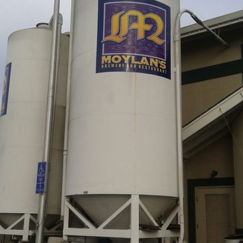Moylan's Brewery & Restaurant - Brewpubs Near Me - Novato, California Moylan's Brewery & Restaurant - Brewpubs Near Me - Novato, California