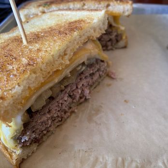Cavana's Pub & Grub - Med rare patty melt - Pubs Near Me - Sutter Creek, California