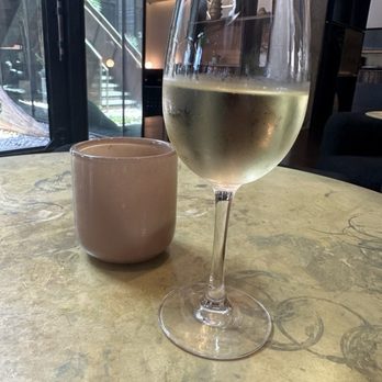 South Congress Hotel - A little wine while waiting to check in. - Hotels Near Me - Austin, Texas South Congress Hotel - A little wine while waiting to check in. - Hotels Near Me - Austin, Texas