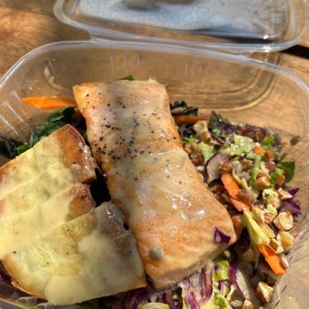 Erewhon - Salmon sweet potato detox salad - Grocery Near Me - Culver City, California Erewhon - Salmon sweet potato detox salad - Grocery Near Me - Culver City, California