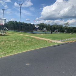 Ted Wright Park - Pickleball courts