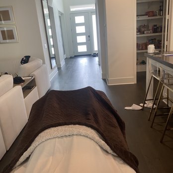 Self Care OC - Mobile Massage in Irvine - Massage Therapy Near Me - Costa Mesa, California Self Care OC - Mobile Massage in Irvine - Massage Therapy Near Me - Costa Mesa, California