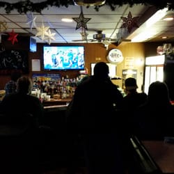 Crab Tavern - Just a few folks watching the Eagles game