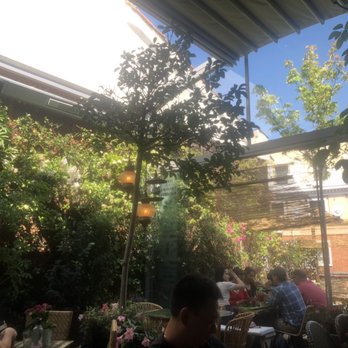 Jardín Secreto - Lounges Near Me - Madrid, M Jardín Secreto - Lounges Near Me - Madrid, M