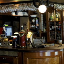 The Dubliner - Whiskeybaren innerst i lokalet