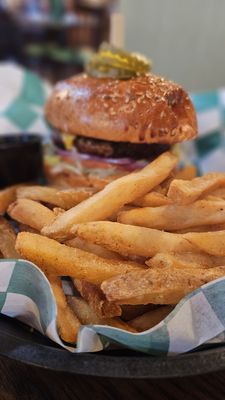 The Ground Round by null