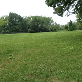 Parkhaven Whitehaven / George C Brown Park - Open green space - Parks Near Me - Ottawa, Ontario Parkhaven Whitehaven / George C Brown Park - Open green space - Parks Near Me - Ottawa, Ontario