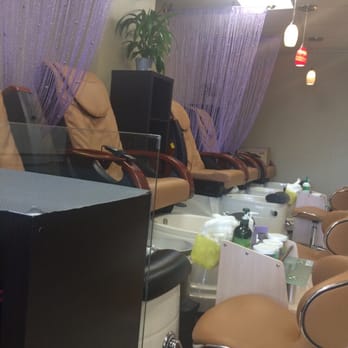 Wendy's Star Nail - The place is very clean and very friendly! - Nail Salons Near Me - Staten Island, New York Wendy's Star Nail - The place is very clean and very friendly! - Nail Salons Near Me - Staten Island, New York