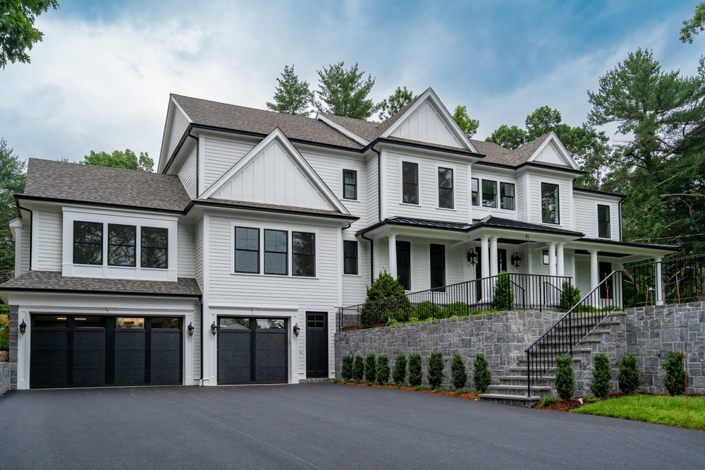 THE VARANO REALTY GROUP Updated June 2024 18 Crawford St, Needham