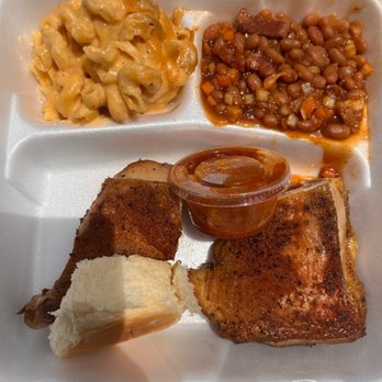 Hollis Texas Style BBQ - One meat with two sides. Chicken with beans and Mac n cheese - Food Trucks Near Me Hollis Texas Style BBQ - One meat with two sides. Chicken with beans and Mac n cheese - Food Trucks Near Me