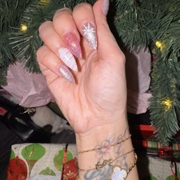 Pink Christmas nails Pink Christmas nails