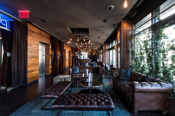 Penthouse on Park by null