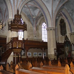 St. Thomas-Kirche - Blick zur Kanzel