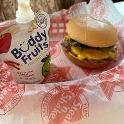 Steak ’n Shake - Kids cheeseburger with cinnamon apple sauce